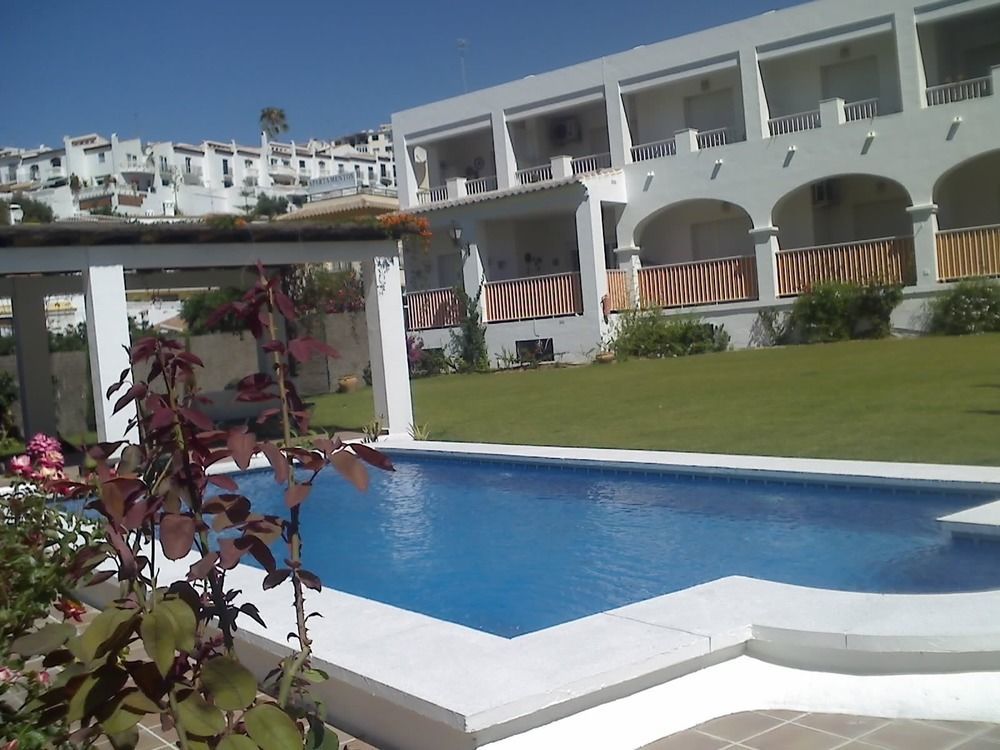 At Almoraide Rooms Suites (Adults Only) Nerja Buitenkant foto