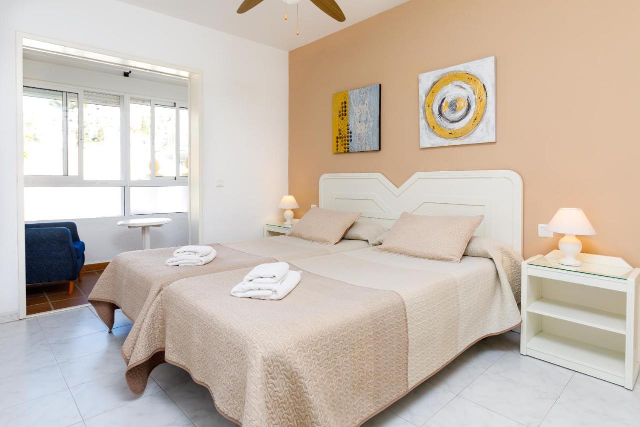 At Almoraide Rooms Suites (Adults Only) Nerja Buitenkant foto