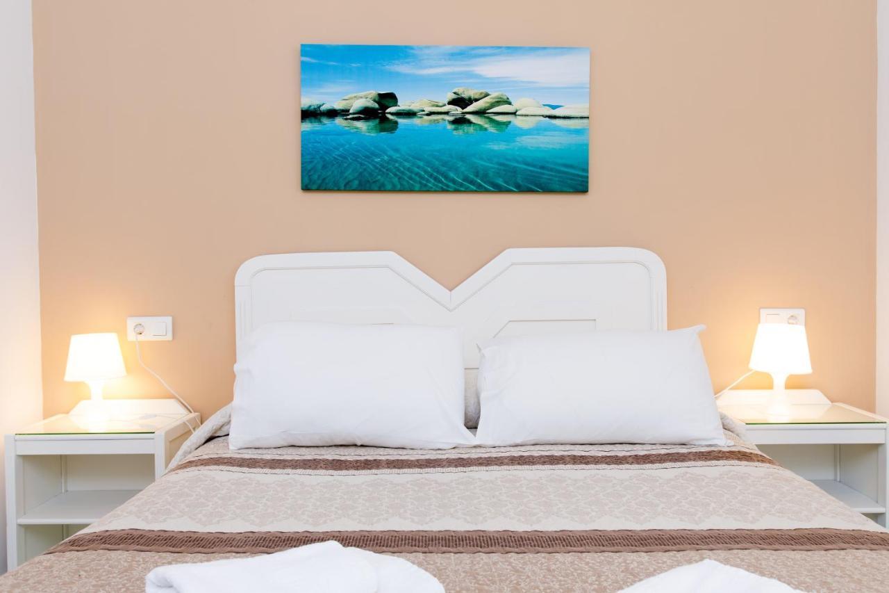 At Almoraide Rooms Suites (Adults Only) Nerja Buitenkant foto
